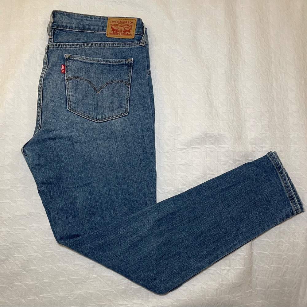 Levi’s 711 Skinny Jeans Size 30